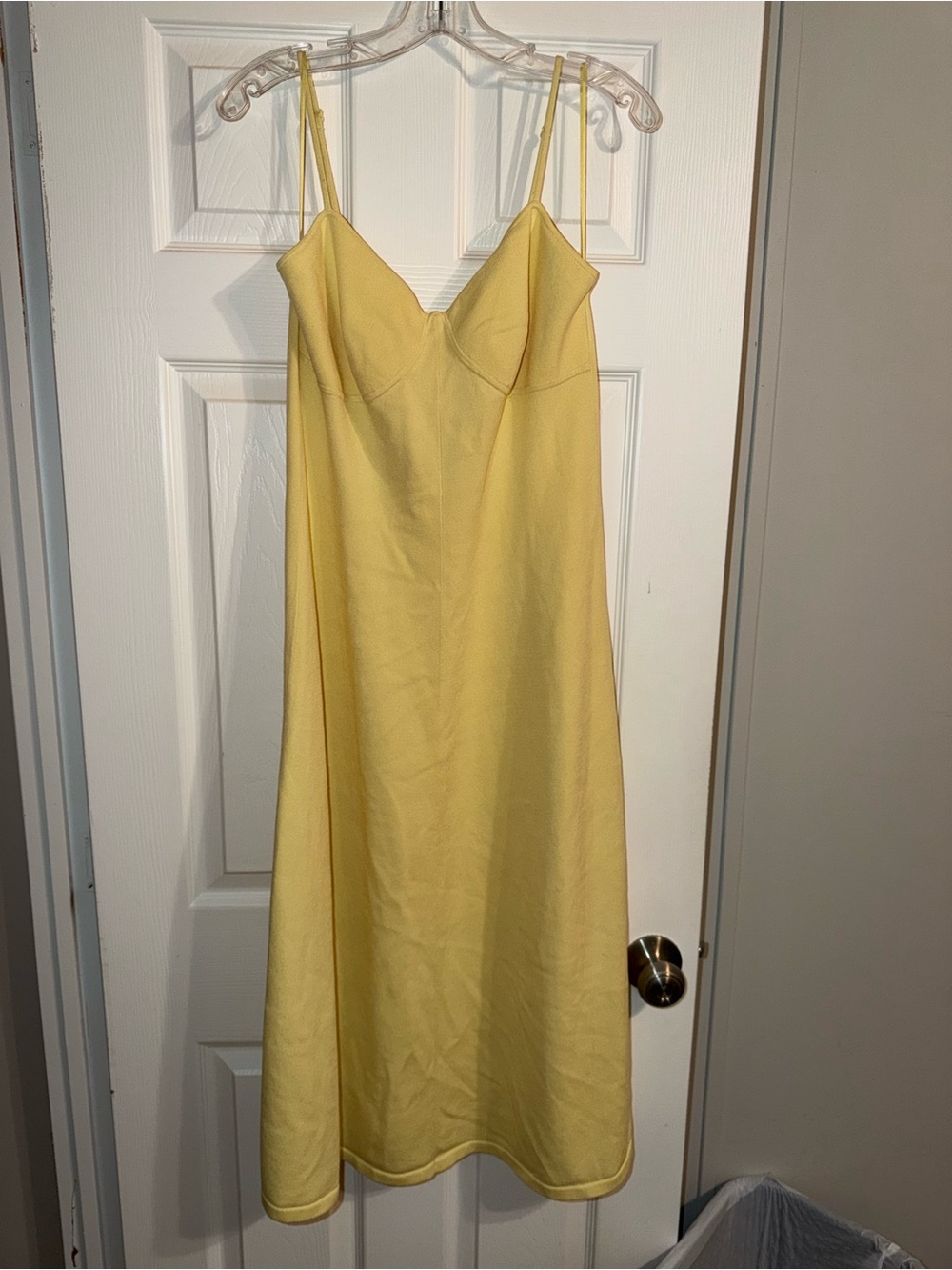 Express NWT Buttercream Yellow Ribbed Knit Sweetheart Midi Dress Size Large L